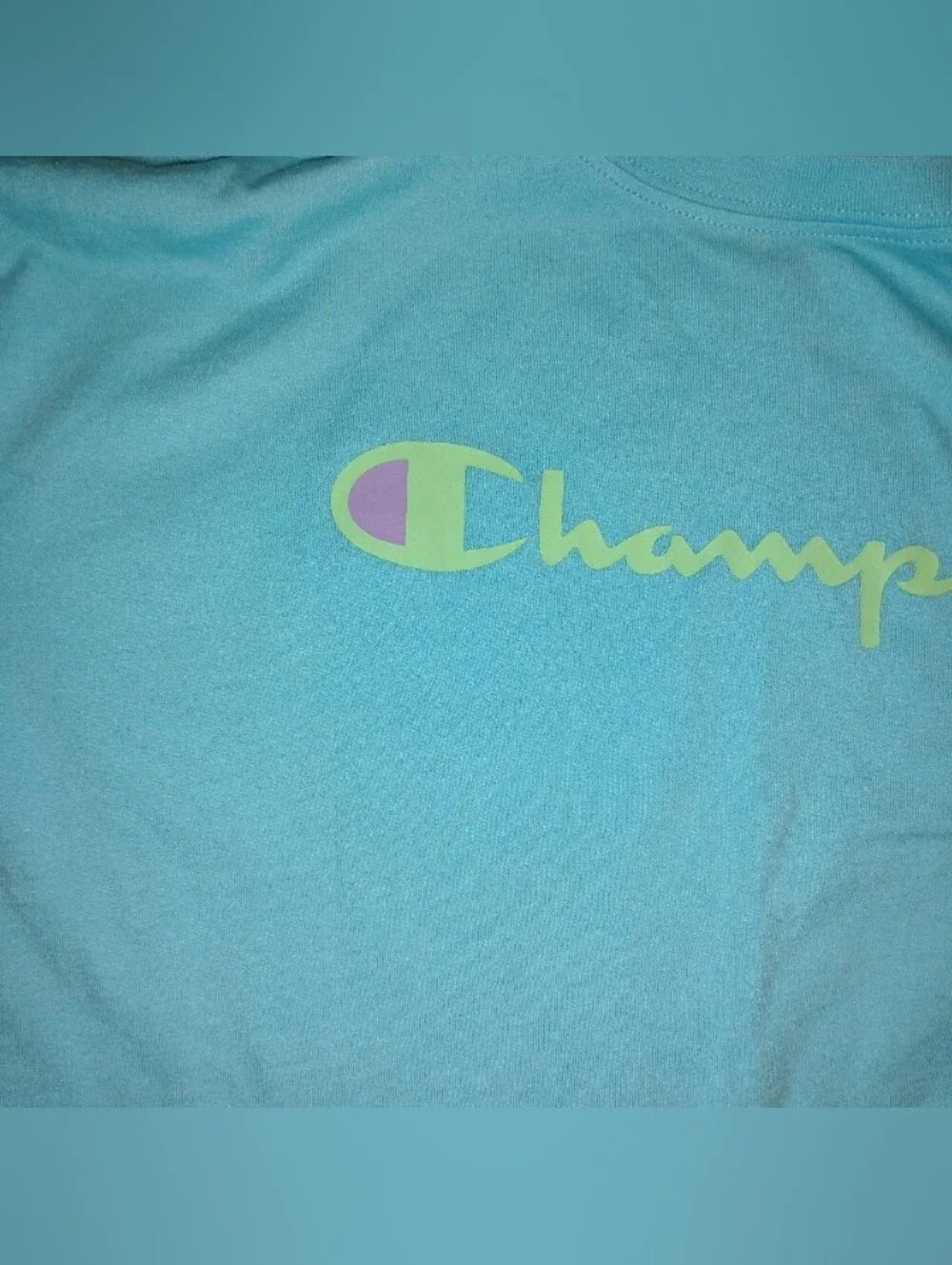 Champion Women’s Aqua Blue Cropped Graphic T-Shirt Logo Size Medium - Picture 3 of 6